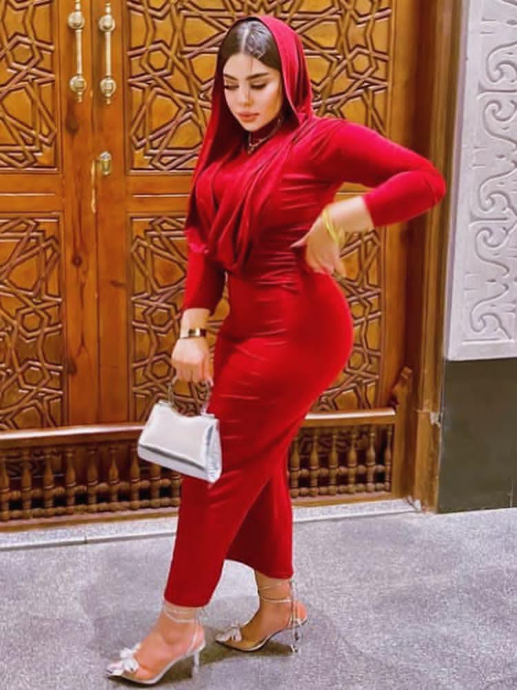 أخبار الاكس بتاع خطيبتك ايه شوف الراجل المفتري كان جايبها سكه من 3ث لحد4كلية ومقدري ال4سنين دي كلها هري ودعك في جسمها وسلمهالك فايرة تعمل فيها كل اللي انت عاوزو والمفروض عليك تشكرو وتخليها تروح تبات عندو ليلة وتشكرو هيا كمان