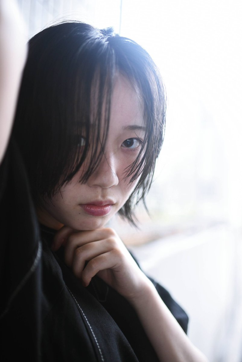 実は被写体を初めて1年が経ちました……（気づいたら経っていました）
東北ポートレートに所属して、この1年で沢山のことを経験させて頂きました。
私と出会って下さった皆様、本当に感謝しかありません🥹

振り返ると、1年前は何も分からずただ追いかけるだけの日々でした。…

初めて📸<a href="/brownpapap/">BROWN ｡・</a>