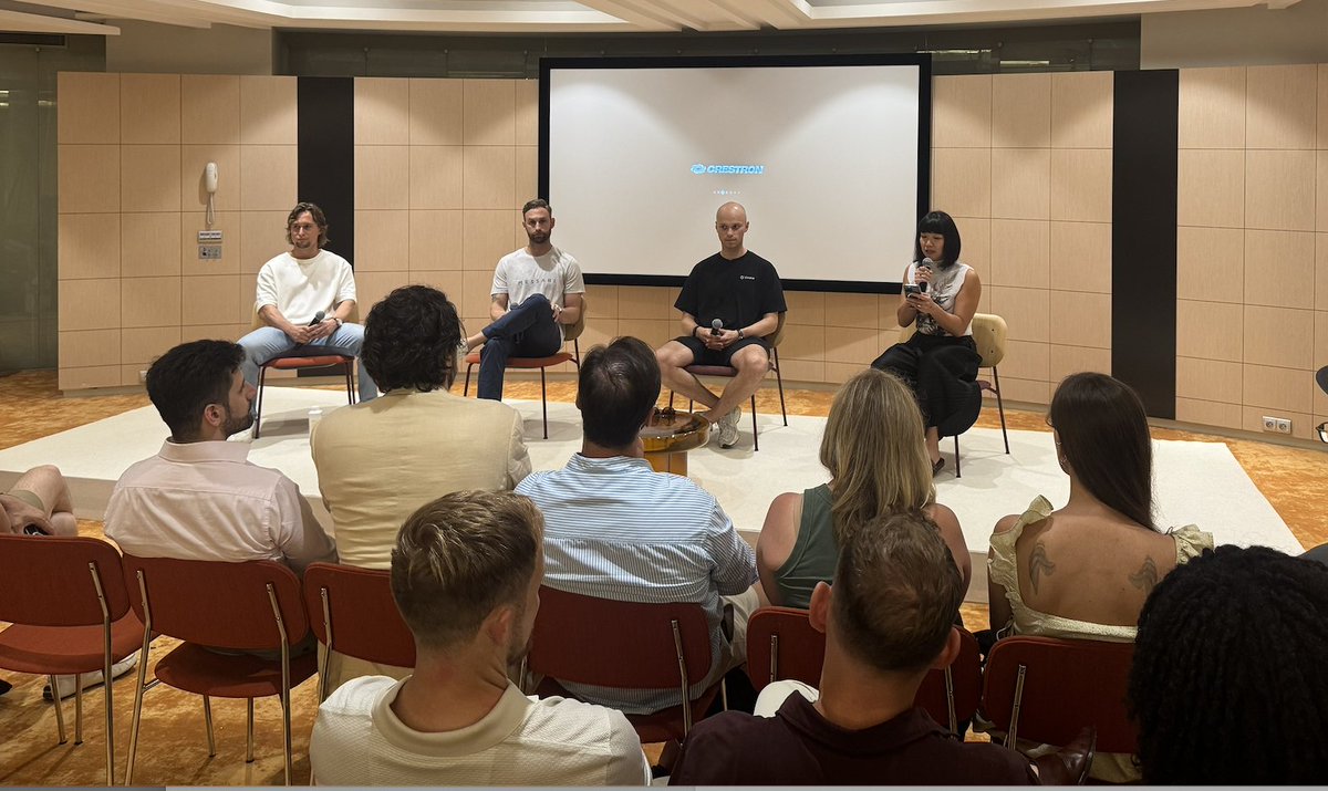 openagisummit's tweet image. Now on stage for the final panel of the day at the Open AGI Summit: Crypto Data Moats and the Future of Knowledge.

Moderated by @melmelmelting from @TheSpartanGroup, with speakers:

@br_slack (@MessariCrypto)
@antoni_web3 (@Cookie3_com)
Peter S (@nansen_ai)

Watch the live…