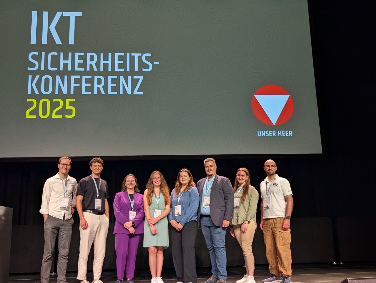 Jennifer Sturlese (FH Wiener Neustadt buff.ly/OQ2O7CU) recently started her PhD studies at the SEC group (<a href="/univie/">univie</a> buff.ly/cO7A1Bh) and works on serious games for red/blue teaming (and other colors)