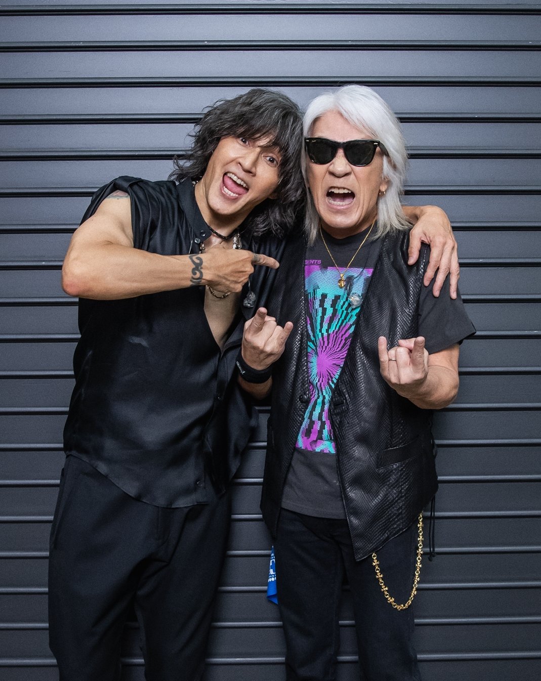 B'z 稲葉浩志 松本孝弘SCENES ポータークラッチショルダーバッグ しげ@B'z bro. on X: 