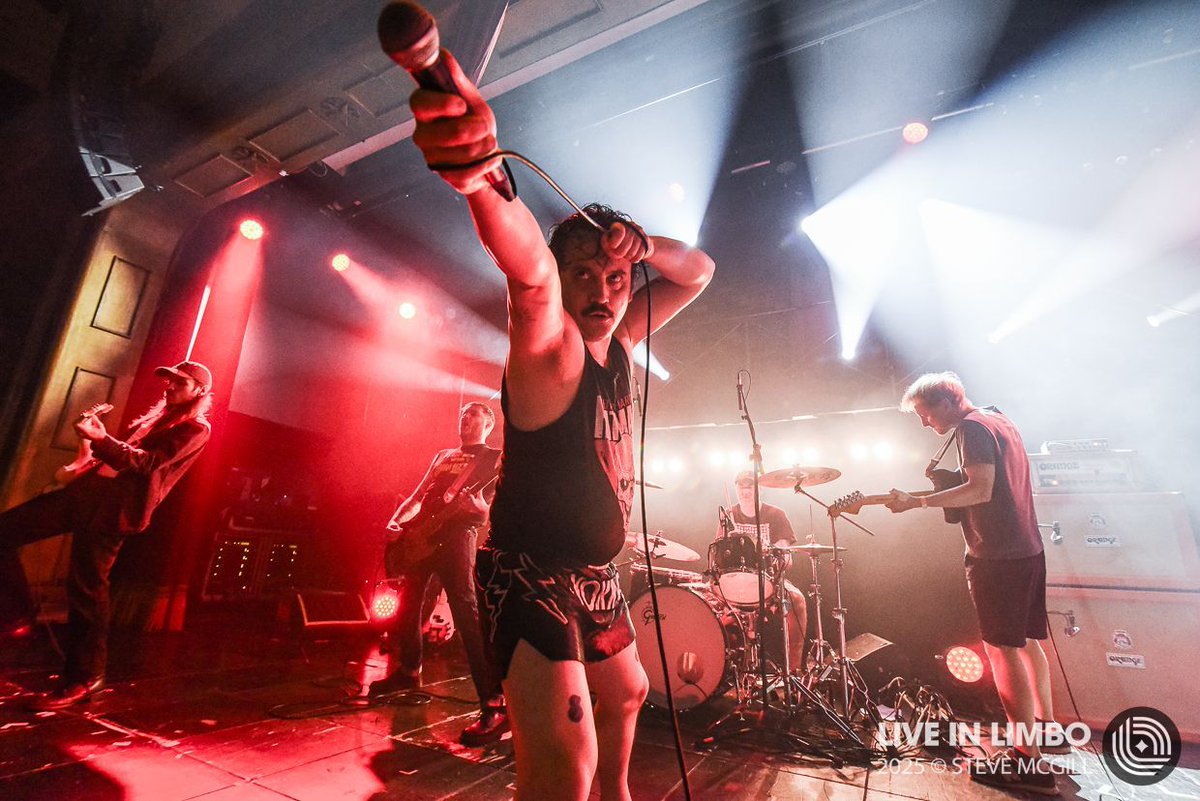 Concert Photos: Pigs Pigs Pigs Pigs Pigs Pigs Pigs with Rickshaw Billie's Burger Patrol and Tumble at The Concert Hall

📸: Steve McGill

 liveinlimbo.com/2025/06/29/con…