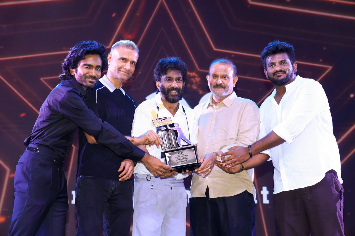 onlynikil's tweet image. Honored to receive the 100 Days Memento for #Dragon 🐉🔥

My Heartfelt thanks to my Producers @Ags_production #KalpathiSAghoram #KalpathiSGanesh #KalpathiSSuresh @archanakalpathi @aishkalpathi for the trust, support, and this wonderful journey! ❤️

#Historic100DaysOfDragon
