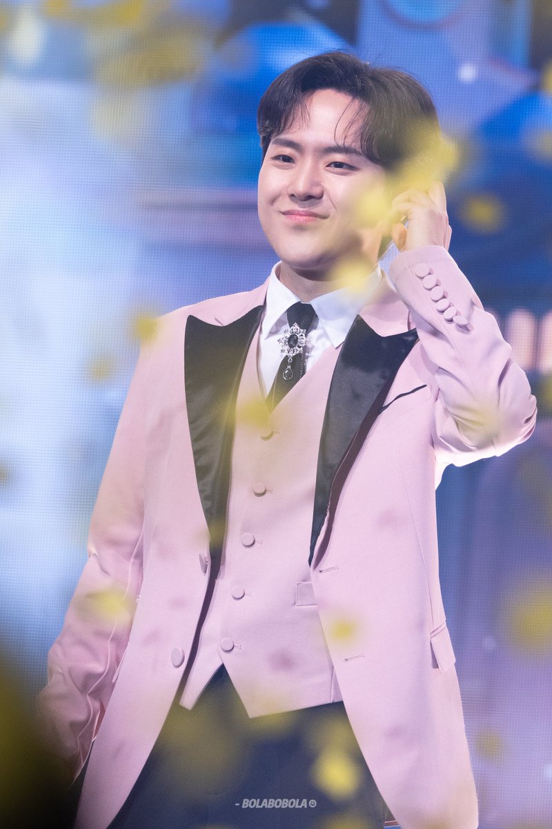 250629 Palmtree Island 3rd Gala Concert

落花

#임규형