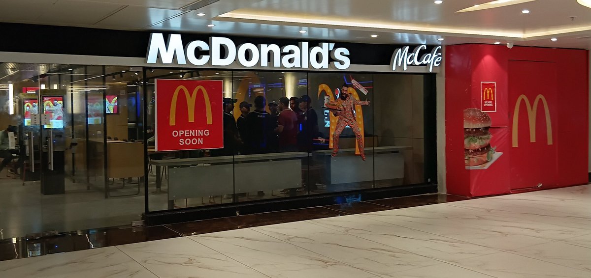 McDonald’s now open at KA mall nepier town jabalpur ___ <a href="/Manish4all/">Manish Gupta</a> <a href="/DrAnupamSinha1/">Dr Anupam Sinha</a>