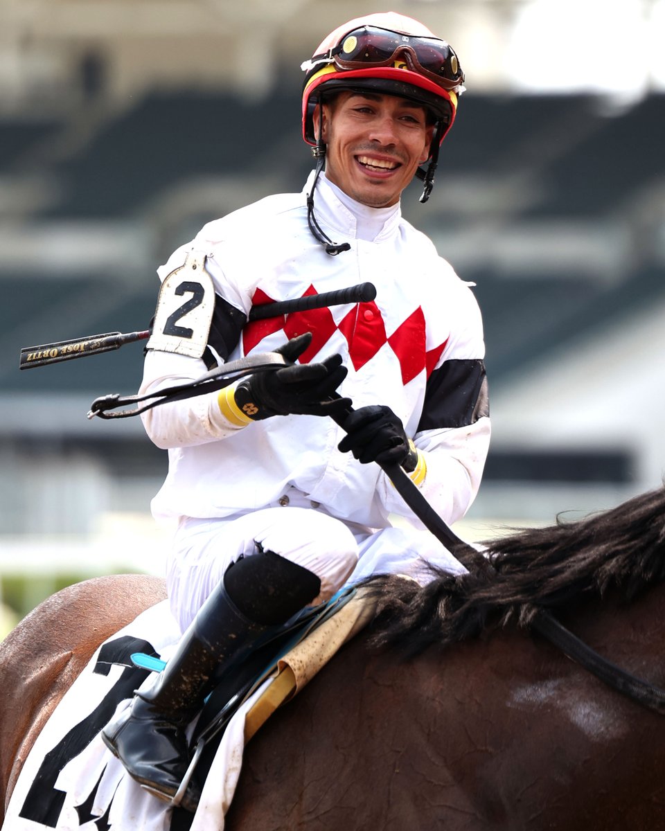 DerbyMedia's tweet image. Jose Ortiz officially clinched the 2025 Spring Meet riding title @ChurchillDowns as he entered Sunday's closing day with 61 wins, well ahead of Luis Saez (45 wins) and Brian Hernandez Jr. (38).
More on trainer and owner's races in Sunday's update:
churchilldowns.com/horses/news/ch…