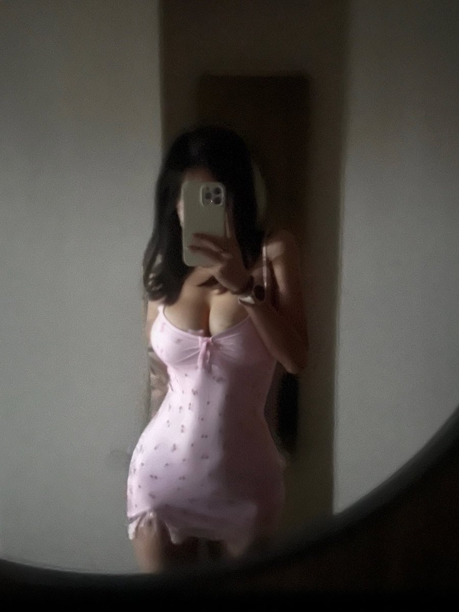 DARLENEDarlene (@juicy_atao) on Twitter photo 