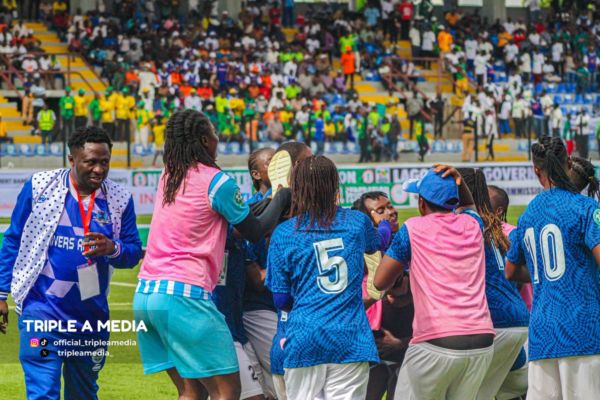 Tripleamedia_'s tweet photo. The ladies congratulating themselves after defeating Nasarawa amazons on penalties.
#presidentialfacupfinal
#femalefinal
#Riversangels https://t.co/EElMm9nyCj