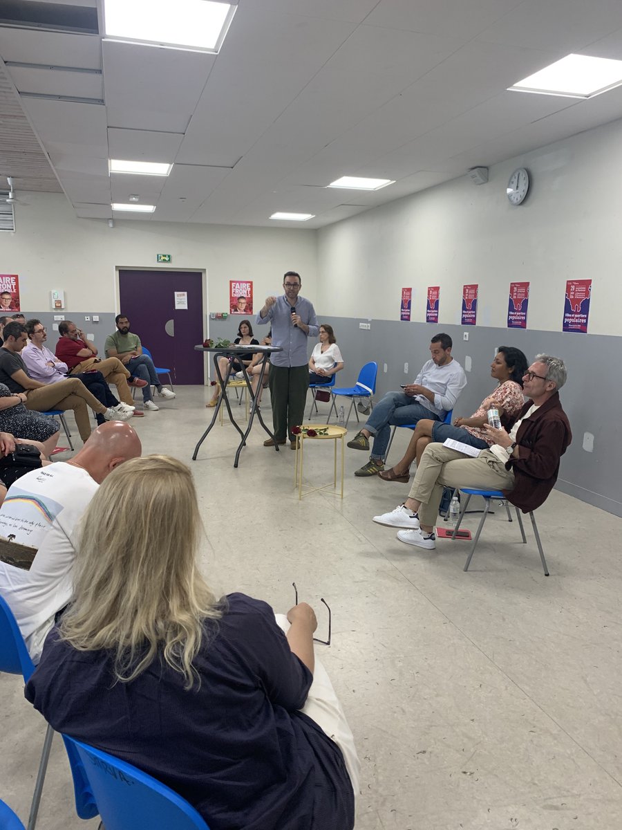 Bravo au <a href="/PSMontreuil/">PS - Montreuil</a> mené par <a href="/Loline_B/">Loline Bertin</a> pour avoir réuni ce dimanche matin les socialistes du département et les forces politiques montreuilloises pour une fête de la Rose combattive !🌹