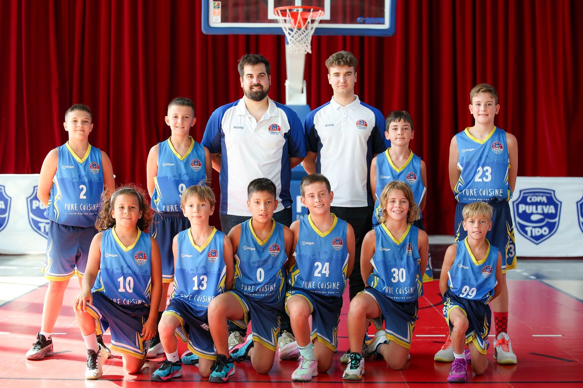 Fed. Bcto. de Madrid (@fbmadrid) on Twitter photo ¡Comienza la gran final de la IV edición de la #CopaPulevaTido!
➡️ Masc: <a href="/UrosDeRivas/">UROS DE RIVAS</a> Dental Everest - <a href="/AEMinguella/">A.E. Minguella</a> Pure Cuisine
📊Estadísticas en <a href="/SwishAllHoops/">Swish All Hoops</a>:
swish.nbn23.com/l8md03
📺 En directo por FBMTV:
fbmtv.fbm.es/es/partido-305… ¡Comienza la gran final de la IV edición de la #CopaPulevaTido!
➡️ Masc: <a href="/UrosDeRivas/">UROS DE RIVAS</a> Dental Everest - <a href="/AEMinguella/">A.E. Minguella</a> Pure Cuisine
📊Estadísticas en <a href="/SwishAllHoops/">Swish All Hoops</a>:
swish.nbn23.com/l8md03
📺 En directo por FBMTV:
fbmtv.fbm.es/es/partido-305…