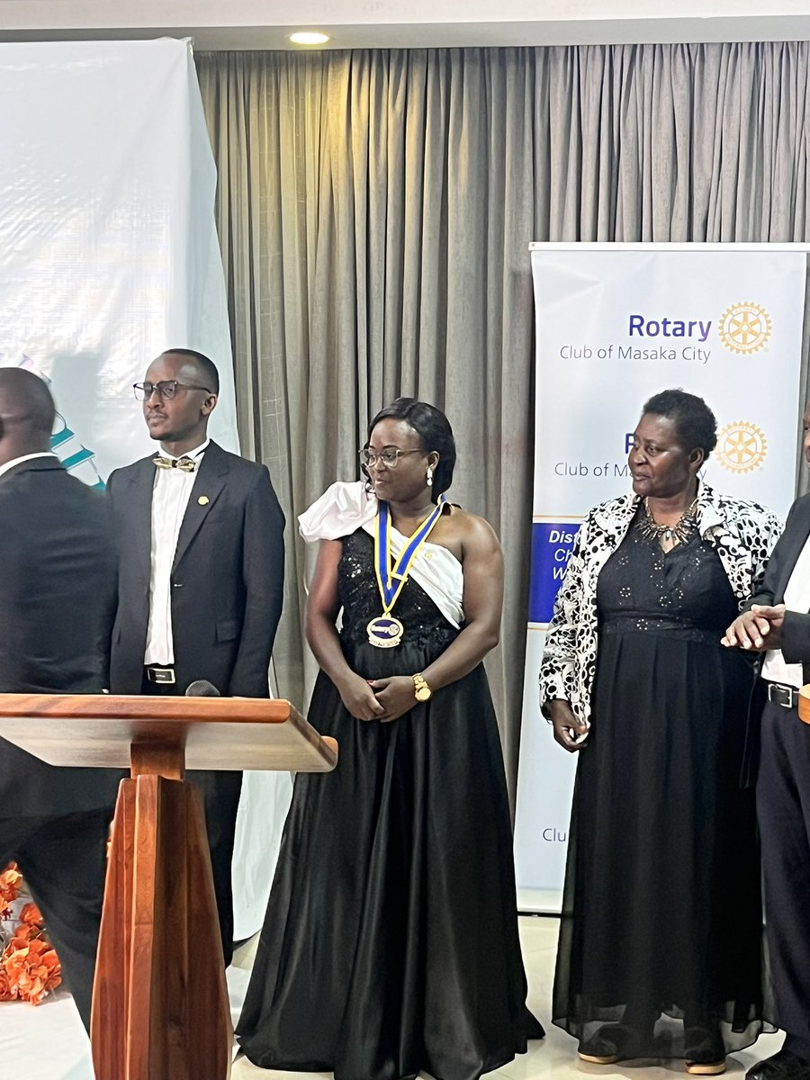 RCmasakaCity's tweet photo. We are running a winning race.
From one presidency to another 
We want to thank you IPP Mukama for the times you served us, President Rita you hold the light now let’s go…… https://t.co/EQ0B2K3WMh