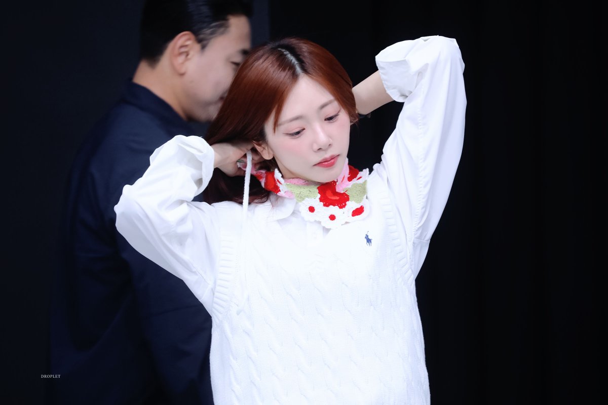 250629 HQ   
#드림캐쳐 #유아유 #지유 #김민지 
#Dreamcatcher #UAU #JIU