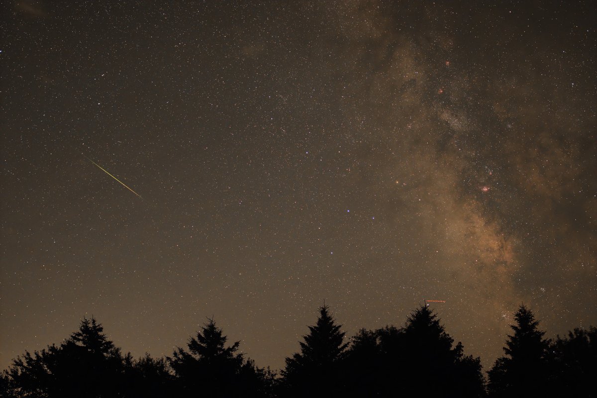 On this day one year ago tonight I captured this meteor.
It has been far too long since I've had decent conditions to set up for meteors.  Not since May.
6/29/2024