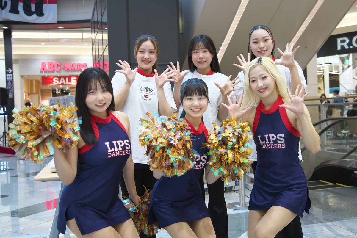 Tane_toshi's tweet photo. 今日の勝利の女神たち⚽

2025.06.29　イオンモール盛岡
#LipsDancers
写真ありがとうございました📸 https://t.co/YllXI9ts7x