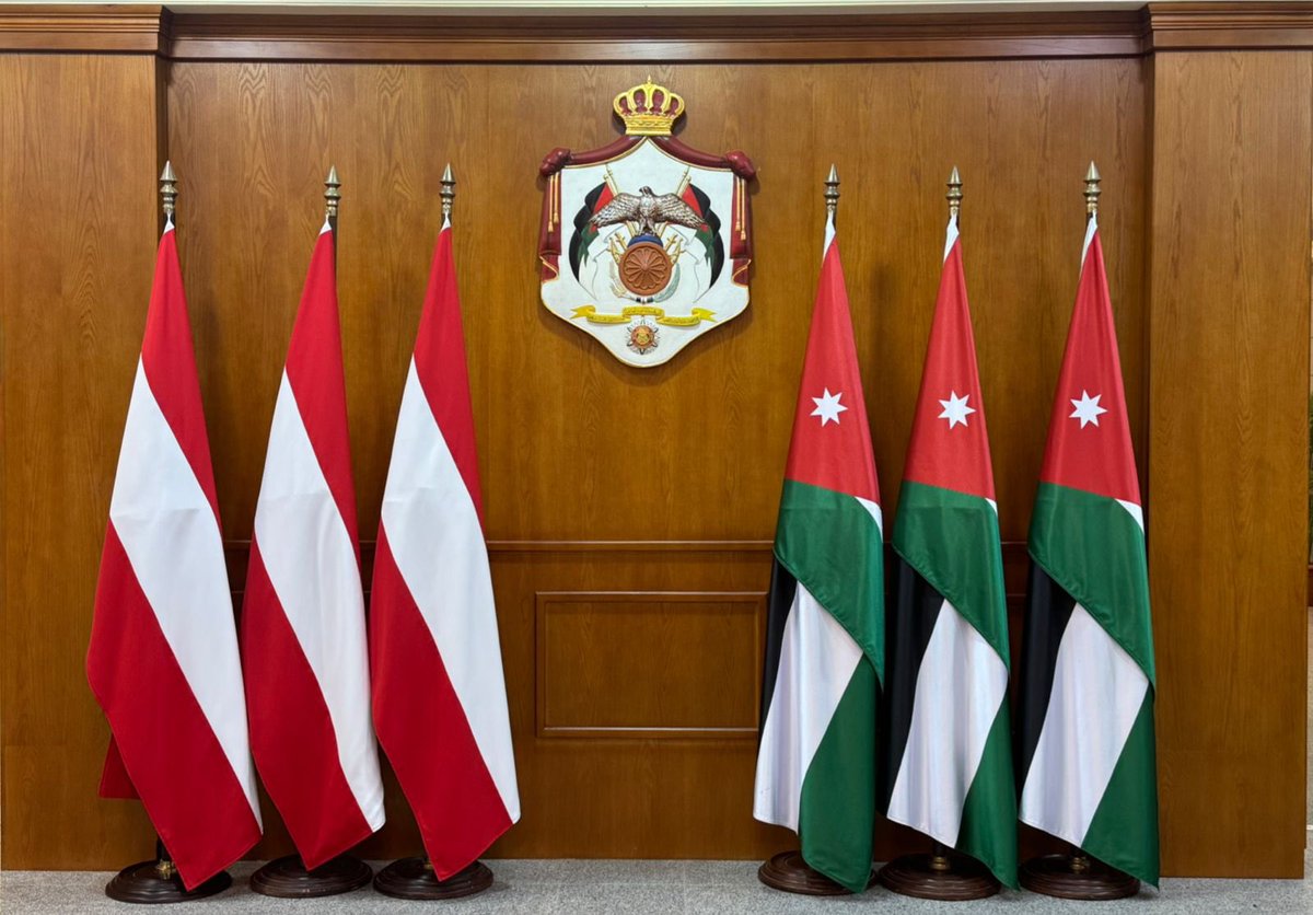 يلتقي، بعد قليل، نائب رئيس الوزراء ووزير الخارجية وشؤون المغتربين أيمن الصفدي <a href="/AymanHsafadi/">Ayman Safadi</a>، ووزيرة الخارجية الاتحادية للشؤون الأوروبية والدولية في جمهورية النمسا بياته ماينل - رايسينغر <a href="/BMeinl/">Beate Meinl-Reisinger</a>، في مقر الوزارة. 

#الأردن 
#النمسا 

🇦🇹🇯🇴