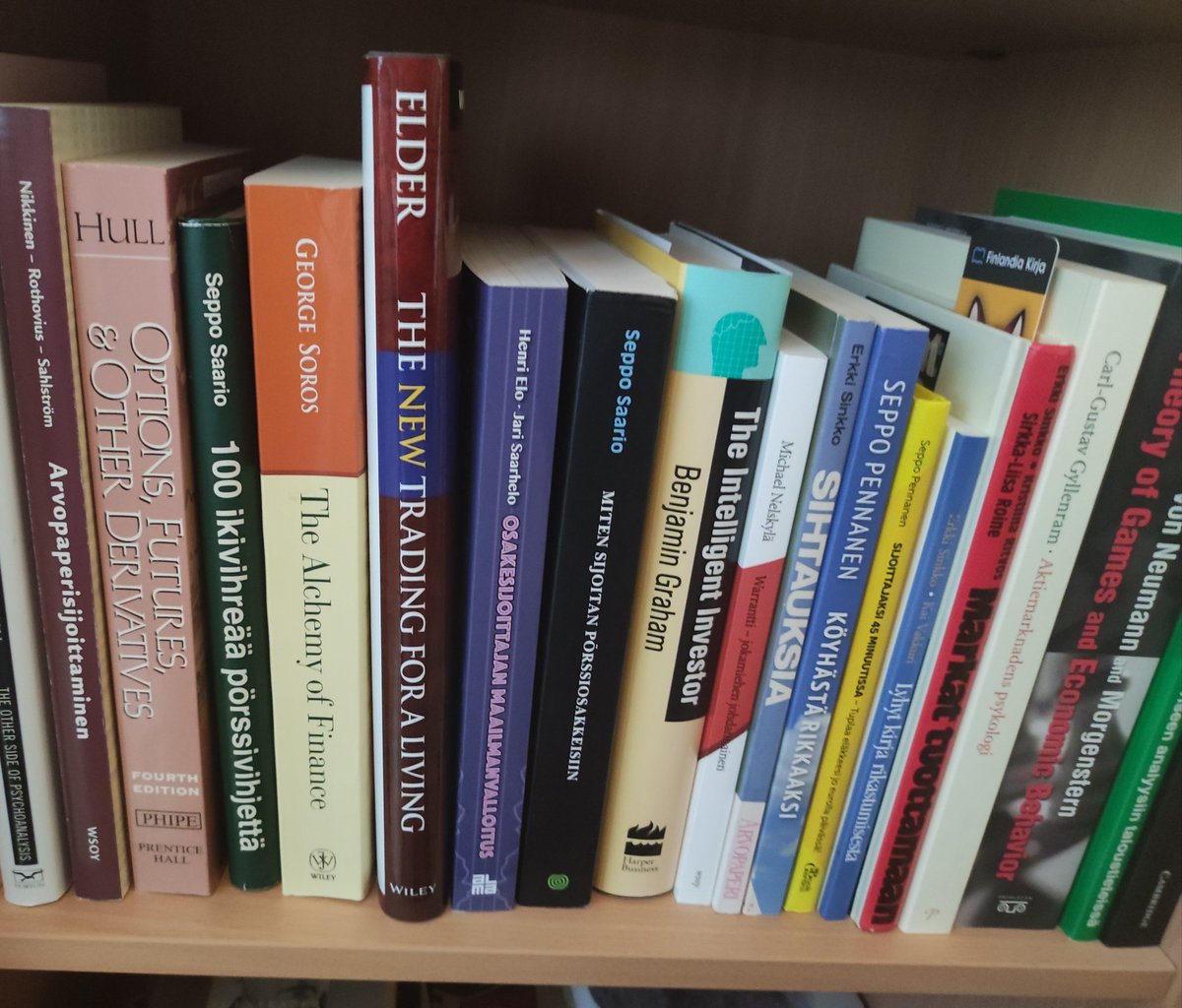 MarkoLouevuo's tweet image. #sijoitukset #osakesäästäminen #arvopaperit #osakkeet  #säästäminen #sijoittaminen #kirjat