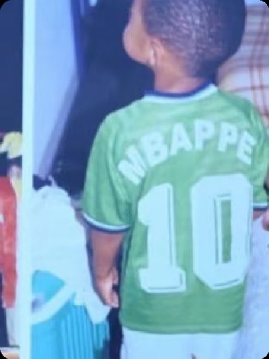 aud 🤍 tweet media