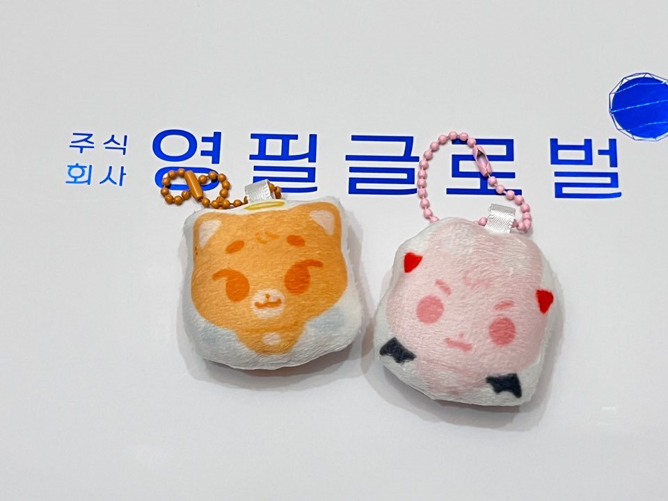 izcatko's tweet image. 영필 온리전 재고 통판 안내
#RT 추첨 한 분께 우주 핀뱃지를 보내드립니다!

🔗tmm.im/p/48027
🗓️2025-06-30 20:00 ~ 재고 소진시

배송은 매주 월, 수, 금 진행 예정입니다. 감사합니다!