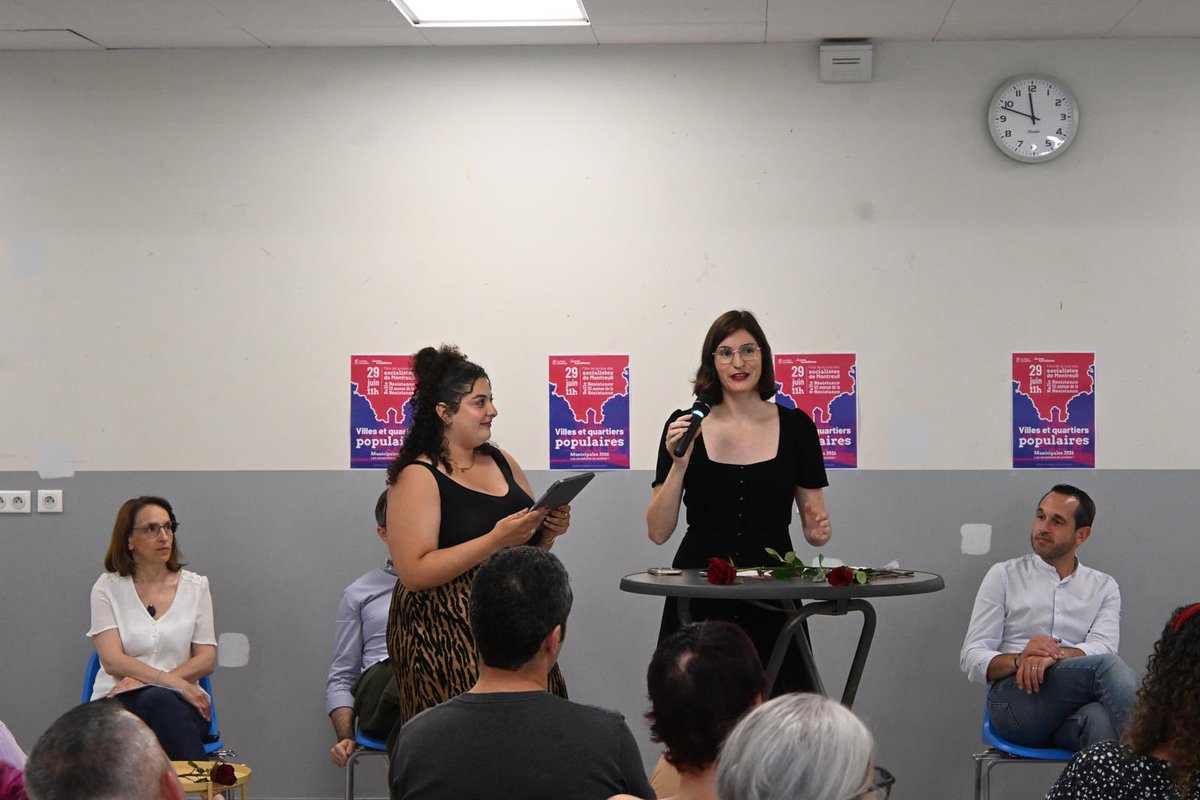 🌹Un moment important ce matin: la fête de la rose des socialistes de #Montreuil

✊Nous porterons pour les échéances de 2026 un discours clair et assumé: investir massivement dans nos services publics, et améliorer le quotidien dans nos rues, nos écoles, nos logements sociaux.