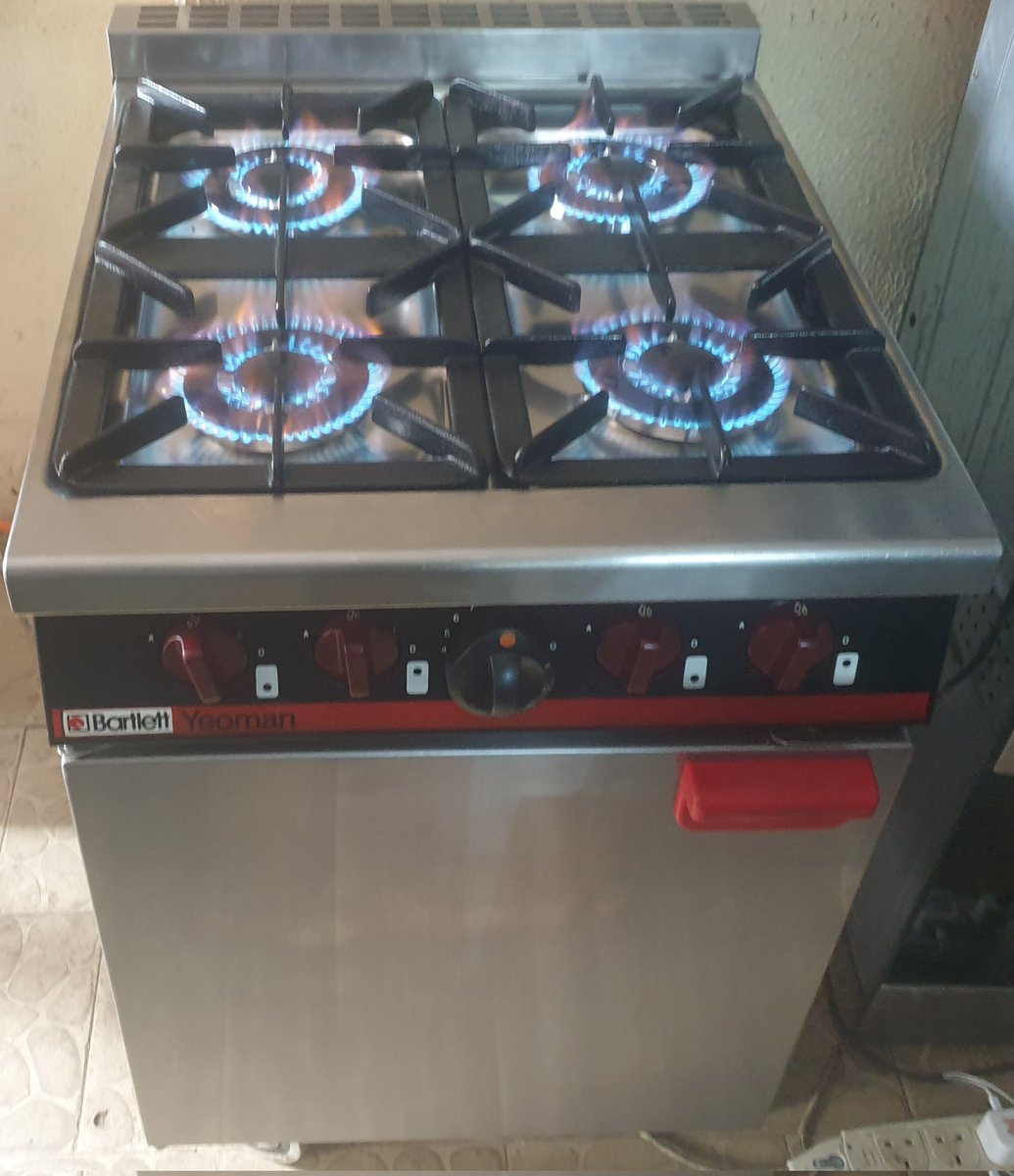 ebubeobinna's tweet photo. 4 burners industrial gas cooker for both industrial and domestic usage 
750k
08170573735 0r 0803 719 9452 surulere lagos for further inquiries https://t.co/PYzoek4FHc
