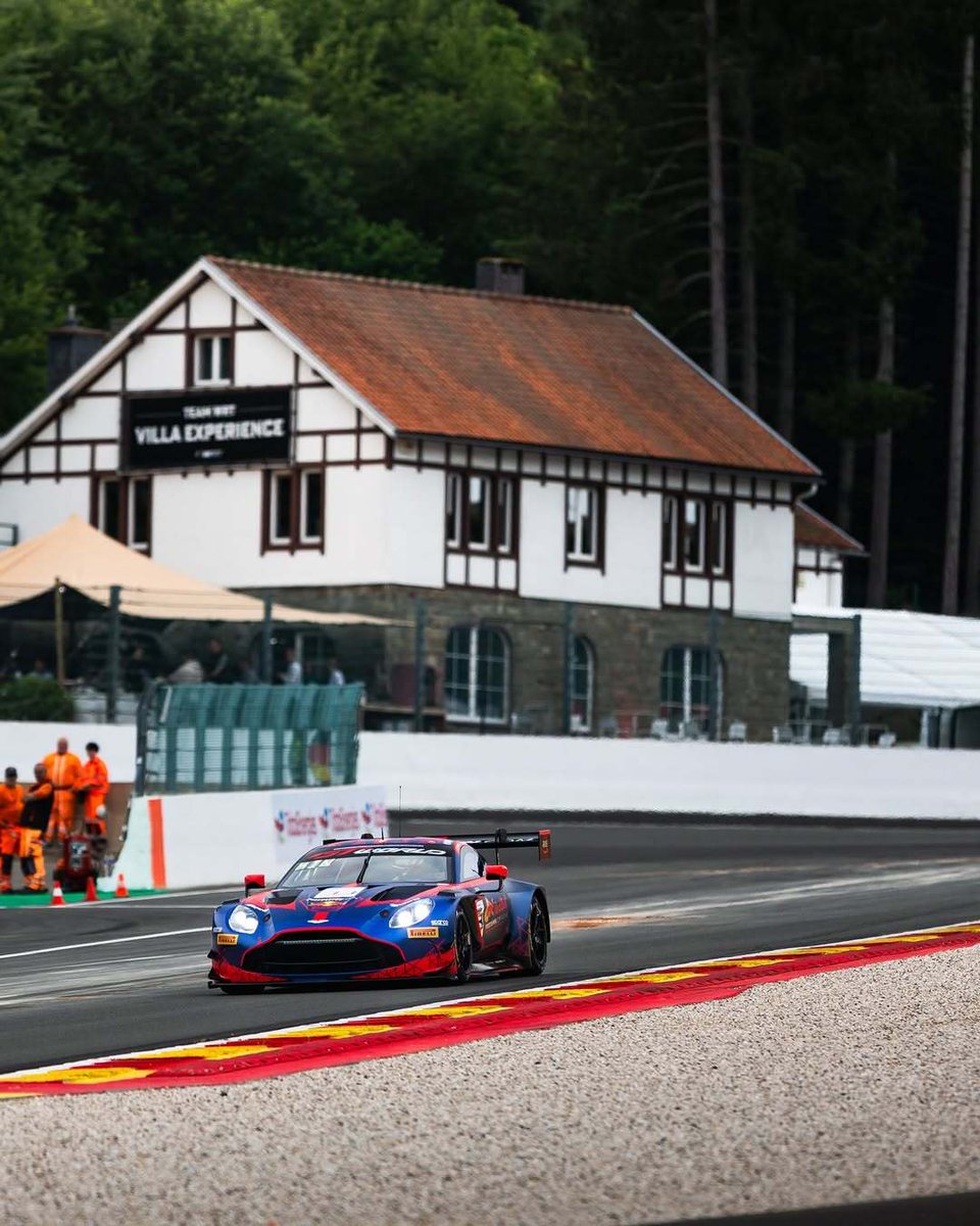 TheWorldofGT3's tweet image. VerstappendotCom Racing&apos;s Thierry Vermeulen/Chris Lulham/Harry King were top runners in the Gold Cup and earned victory!

📸: VerstappendotCom 
#Spa24h