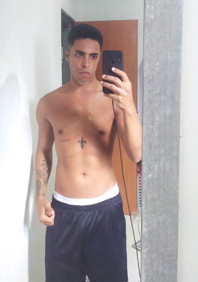 Oi tweet media