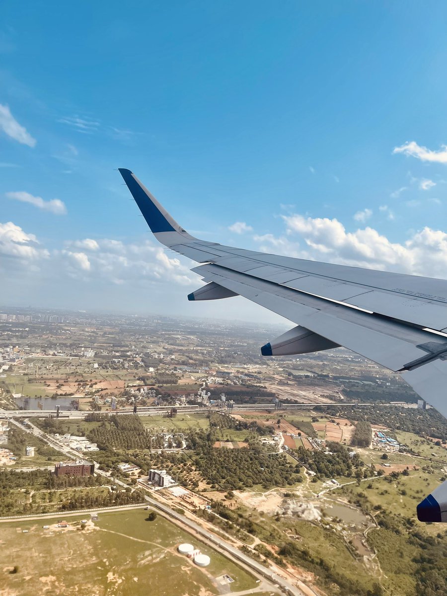vinyasvk's tweet photo. Despite an hour delay, a great flight !
Airline : @IndiGo6E 5306
Date : 29/06/2025
Route : BLR-IXE
Flight : A320-271N
Registration : VT-IVZ
@BLRAirport @mlrairport https://t.co/WBI0pCmiiJ