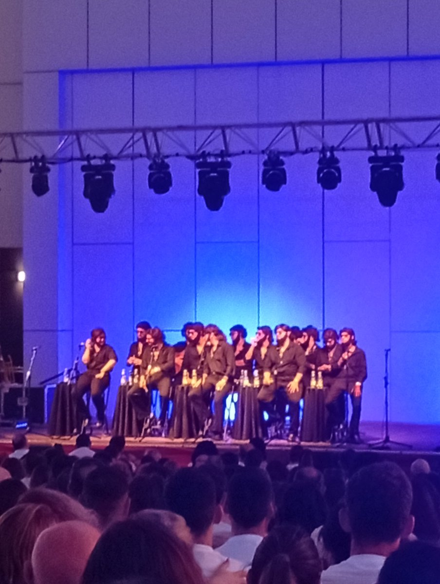 Magnífica noche carnavalera en Lucena. 
Gracias por todo <a href="/Carnavaluc/">Carnavaluc</a> 
Un saludo desde Estepa.