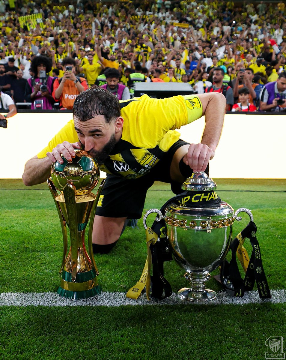 ITTI MANIA - اتي مانيا tweet media