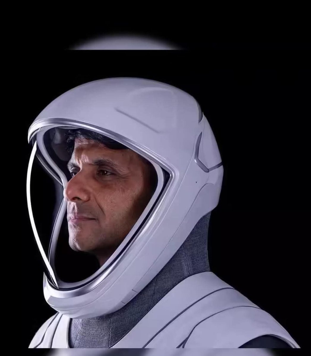 भारत के बेटे ने अंतरिक्ष में रचा इतिहासAxiom-4 मिशन के तहत शुभांशु शुक्ला ने अंतरराष्ट्रीय अंतरिक्ष स्टेशन (ISS) पहुँचकर वो कारनामा किया है, जिसे देखकर हर भारतीय का सिर गर्व से ऊँचा हो गया हैराकेश शर्मा (1984) के बाद अब 2025 में शुभांशु ने फिर भारत का नाम सितारों तक पहुँचाया है