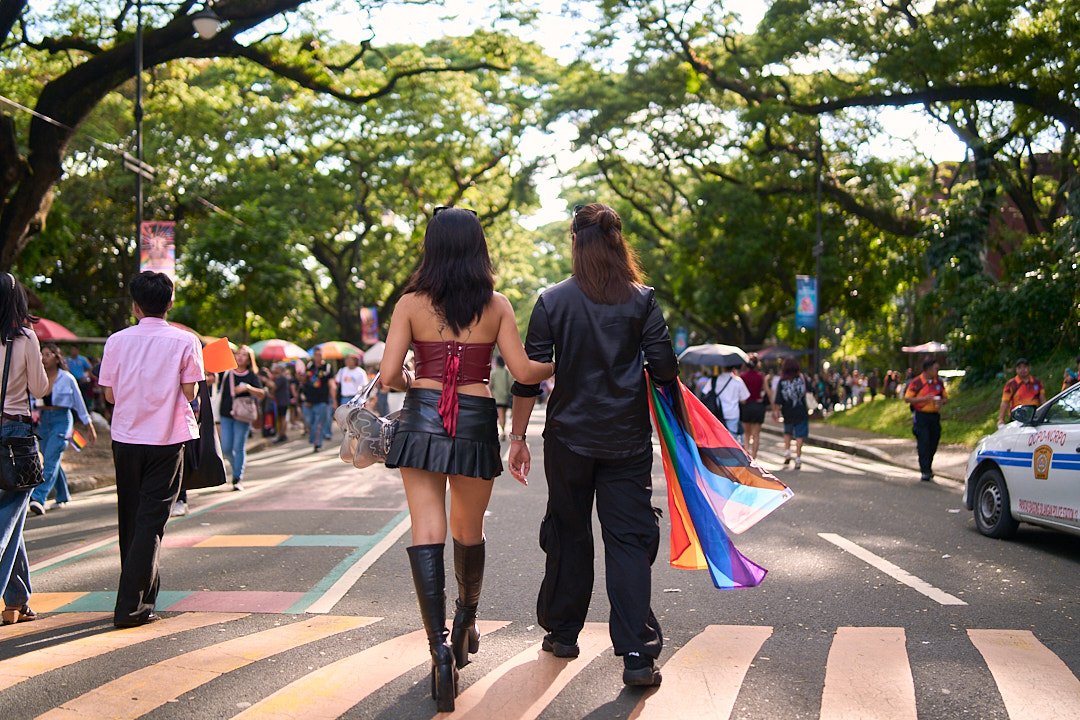 paper_visions's tweet photo. Yesterday's Love Laban 2025 Pride event held at UP Diliman was insane! I was with my people, I felt at home, and everyone made everyone feel welcome.
.
#PaperVisions #streetphotography #prideph #LOV3LABAN #puksaansadiliman #love https://t.co/uq6QGhGfA0
