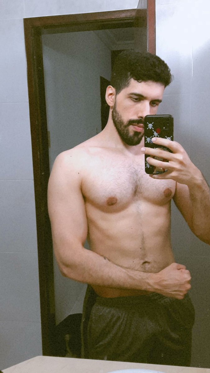 eujarkin's tweet image. Hoje o treino não foi fofo 😫