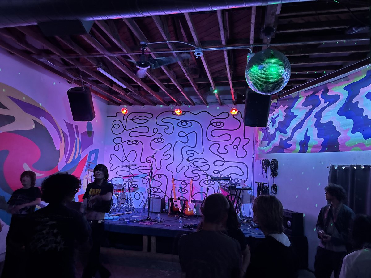 47halide's tweet image. i love u make out music &amp;lt;333