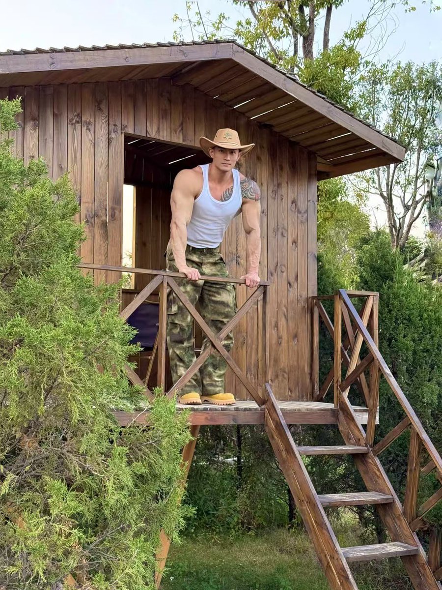 长沙短暂, 27/181cm/88kg, 高大健硕帅教练  专业健体运动员👍