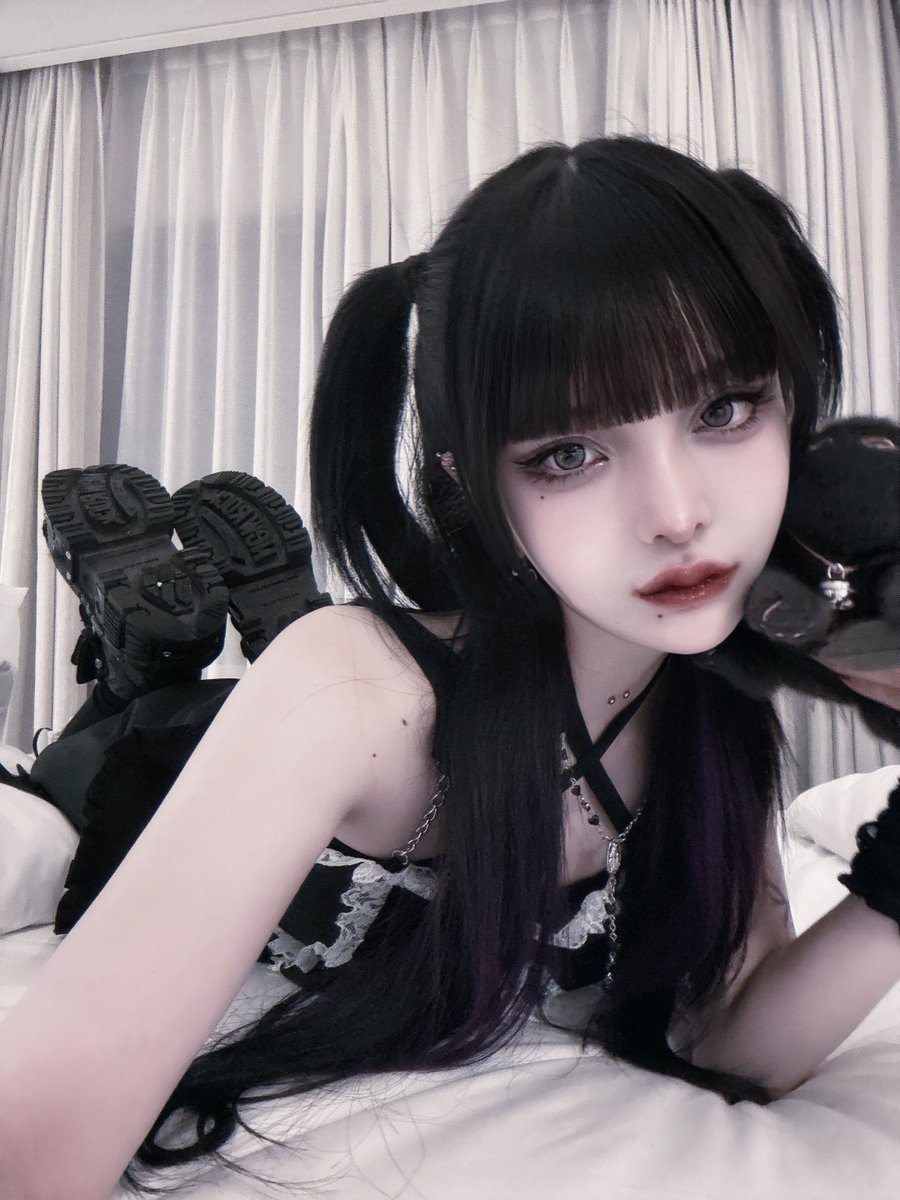 夜宵やむチェキ 2025年最新】夜宵やむ チェキの人気アイテム - メルカリ