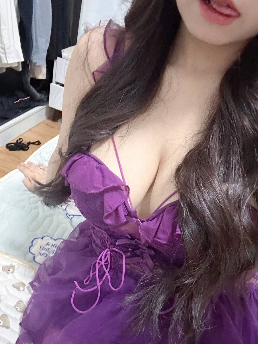 qi_wang5778's tweet photo. 听说紫色最有韵味了 https://t.co/sbUf9mAg3y