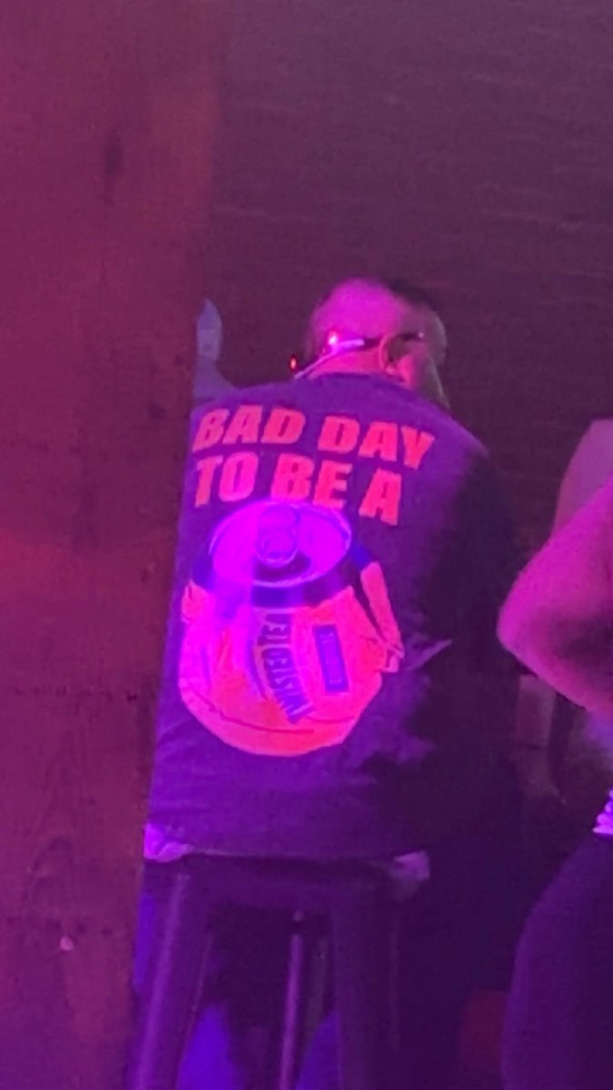 beerslammersam's tweet photo. This guy definitely fucks so hard #SexKing #TimmyTuffKnuckles #Gay https://t.co/5Jl818HgUc