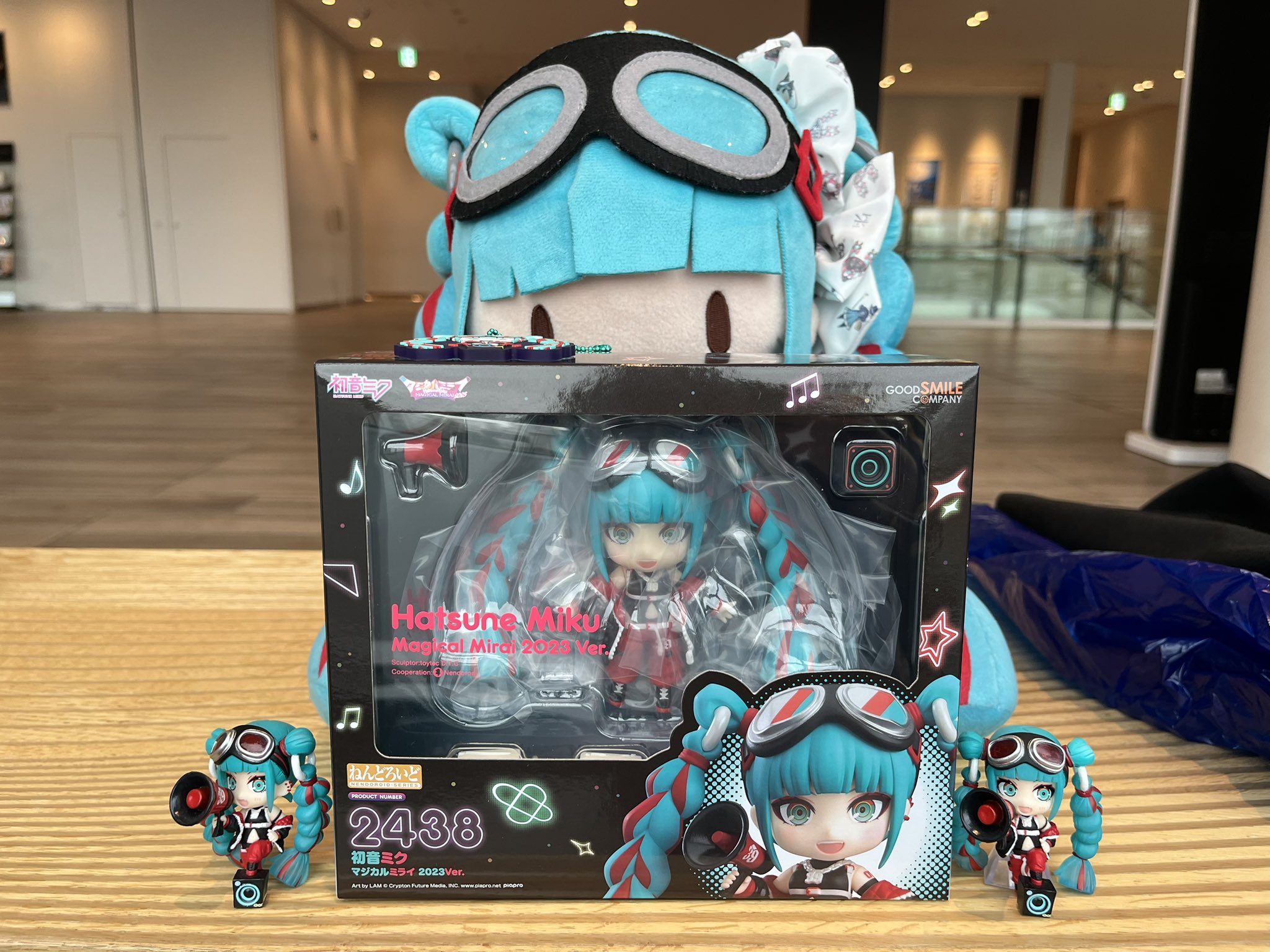 初音ミク マジカルミライ ねんどろいど2438 マジミラ 2023 HERO