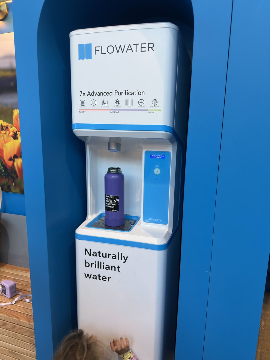 earnestly_ern's tweet photo. Unflow water at Oakland International when you only have two dispensers, but hey great marketing stratedgy. Any press is good press? #flowater #waitingEons https://t.co/vT8IveLkGg