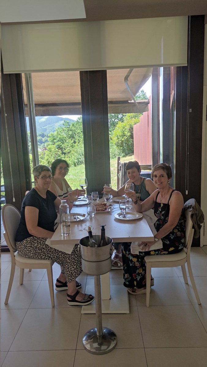 Korrikalarien antzera geu ere "hustu" egin gara Torreauzoko lasterketa antolatzen, baina pozik bukatu dugu, zuen antzera, espero. Orain, indarrak hartzen... #Torreauzolasterketa #Oñati <a href="/SusanaArrese/">Susana Arrese Murguzur</a> <a href="/ainadgo/">Ainara Diaz de Gereñ</a> <a href="/BerbiaOnati/">Berbia Oñati</a>