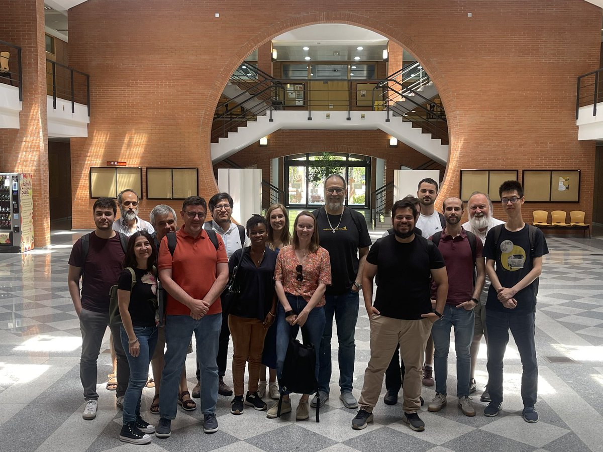 Short course about “Bayesian statistics “ I taught at the Department of Statistics, UC3M this past week.  Wonderful crowed of MSc and PhD students plus some faculty.

hedibert.org/wp-content/upl…