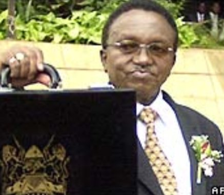 Ohta_Ryota's tweet image. David Mwiraria - Free Primary Education budget

@JohnMbadiN - Statehouse renovation budget