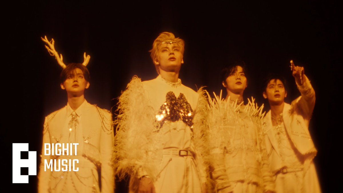 I AM UNAVAILABLE FOR THE NEXT 5 DECADES GOODBYE

AS IF THEY COULDNT OUTDO THEIR OWN BEAUTY AND ETHEREAL CONCEPTS THEY OUTDID IT BY 500. COMPLETELY OUTDID. NOT EVEN A CHANCE TO SPEAK AB THIS TYPE OF AWE. NO. SHUT UP.

[CLOSED]