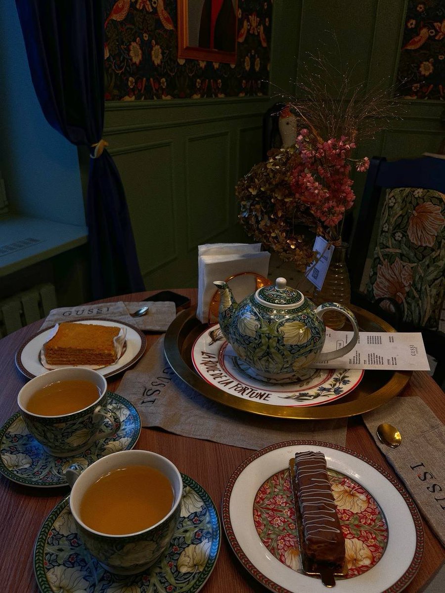 luannna_07's tweet image. Savoring elegance and warmth in every detail
❣️✨#CozyVibes #GoodEvening