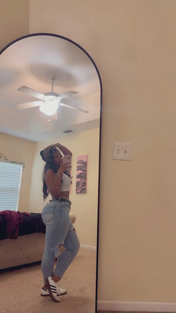 scoubidou. tweet media