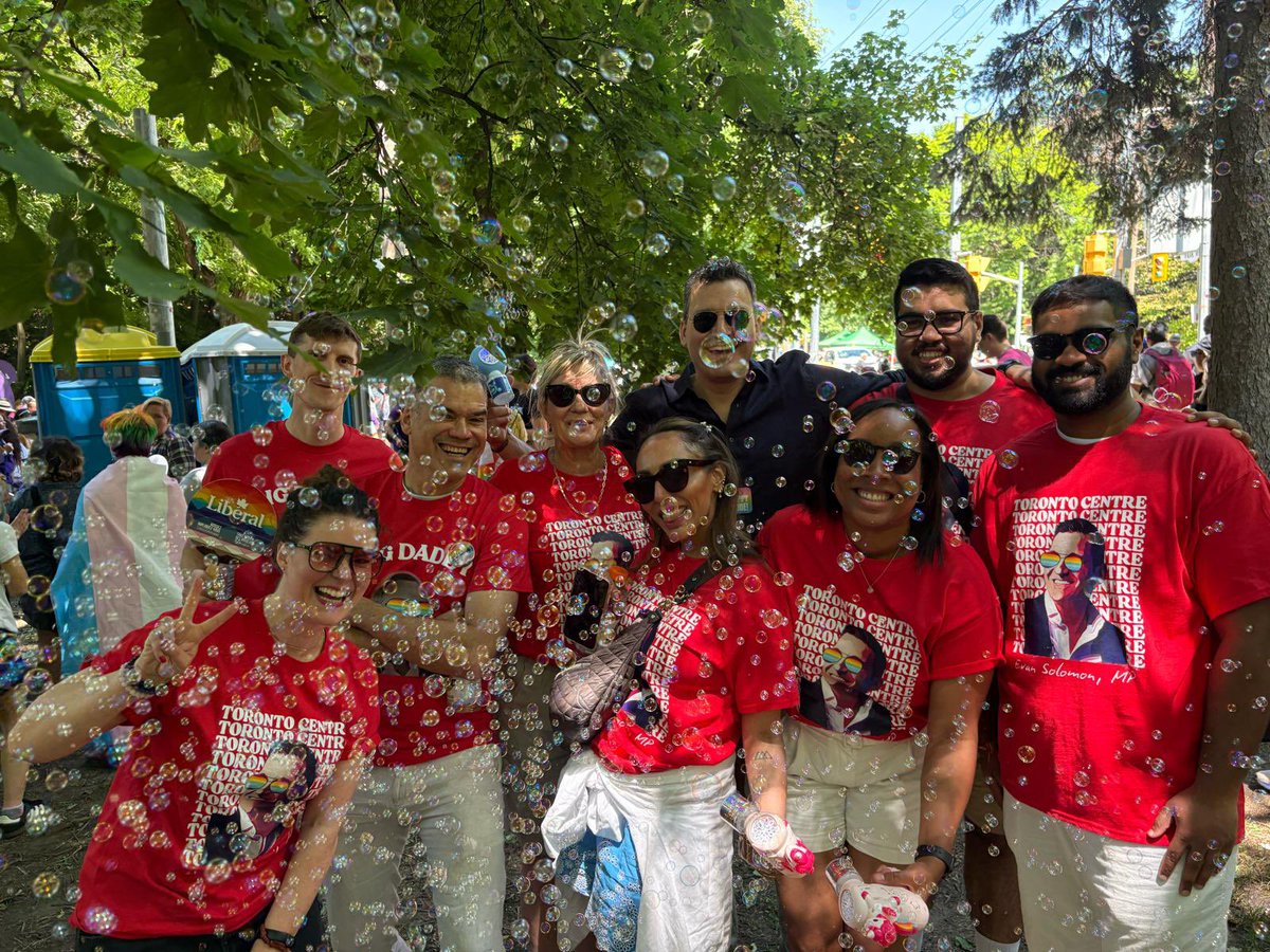 EvanLSolomon's tweet image. What an incredible day at the Toronto Pride Parade! So much joy, love, and energy — proud to stand with our 2SLGBTQ+ community. Let’s keep celebrating who we are, together!