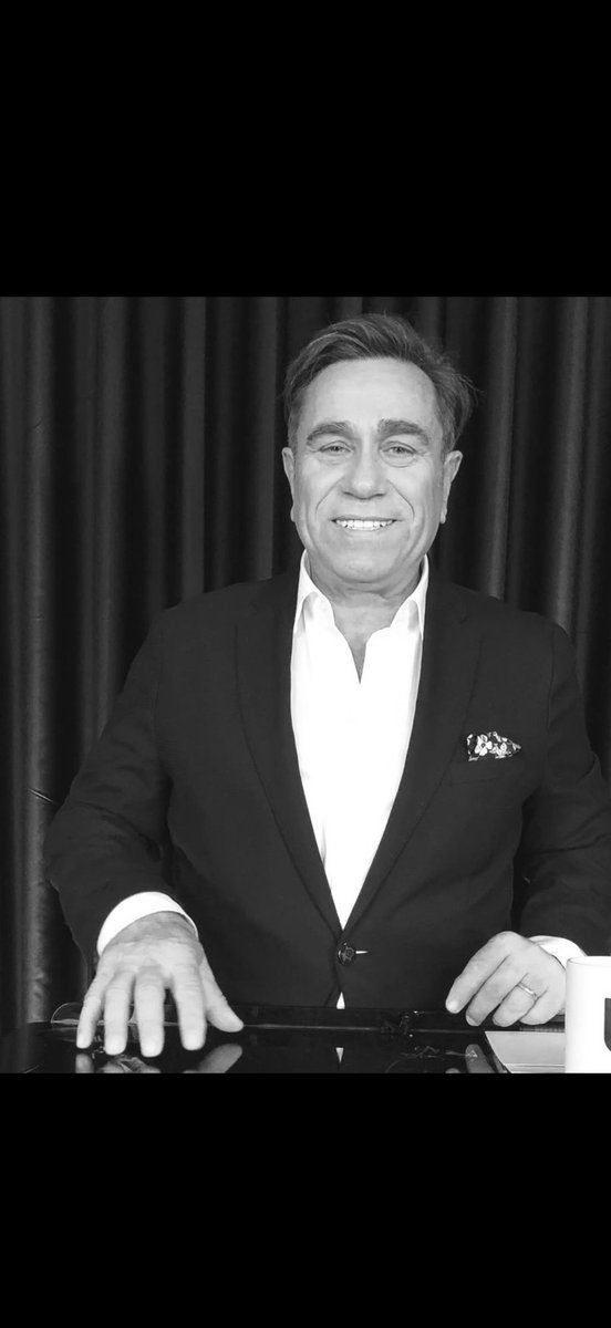 Sabri Ugan abim . Çocukluk kahramanım . Şampiyonlar Liginden bir yıldız eksildi. Güzel insan Allah rahmet eylesin . #SabriUgan