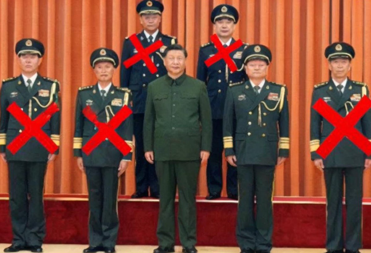 tat_doma's tweet image. Председатель КНР Си Цзиньпин уходит?
У Си Цзиньпина слабое здоровье, и, скорее всего, он уйдет в отставку на пленуме КПК в августе.
Слухи о падении Си ходили и раньше. Но никогда не было таких чисток (и смертей) десятков генералов НОАК, лояльных Си.
nypost.com/2025/06/28/opi…