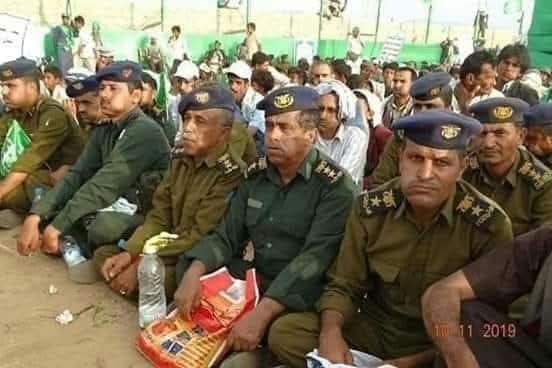 أيمن حنش الردفاني (@aymnballyl64635) on Twitter photo يقلكم هالا ركعوا امريكا وبريطانياء هههههههههههه يقلكم هالا ركعوا امريكا وبريطانياء هههههههههههه
