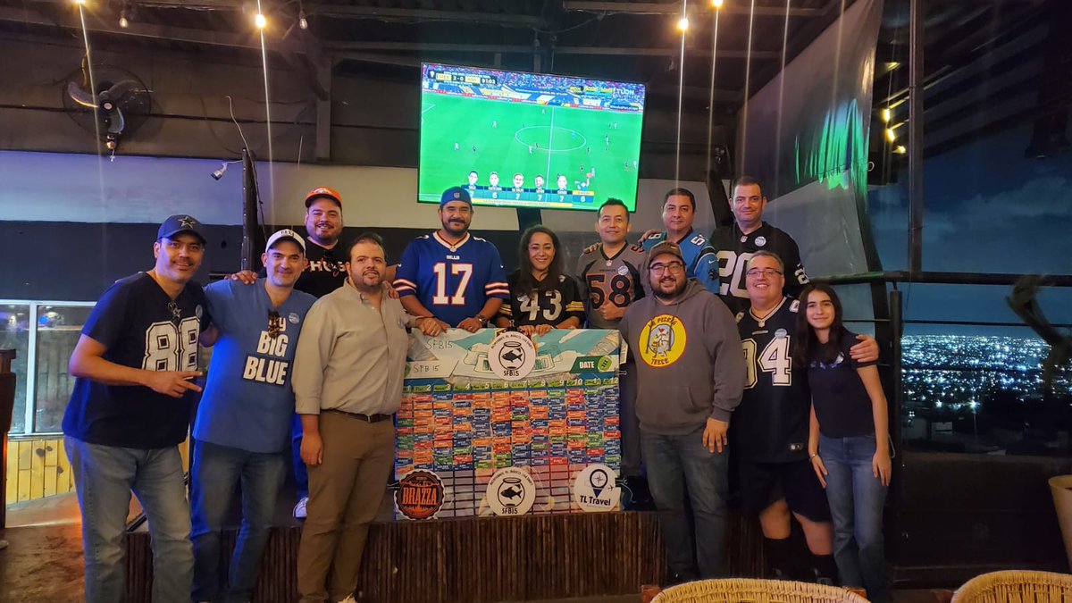 Monterrey, México live draft yesterday! Great organization by <a href="/PacTamezTDF/">Pac Tamez - TD en Familia</a>, thank you <a href="/ScottFish24/">Scott Fish</a> for accepting us as a live draft spot!